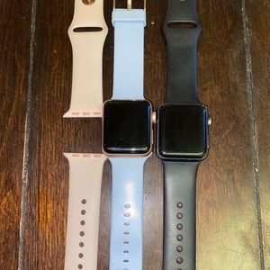 Apple watches 2nd Generation w/charging stand!!